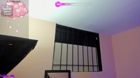 Snapshot of cherrycurvy_01 chatting on December 2025 07:09:01 PM Sofia online show from December 2025 07:09:01 PM