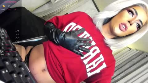 Snapshot of cherryharper chatting on January 2025 10:34:02 AM THE ALPHA GODDESSOFSEXUALDESIRE online show from January 2025 10:34:02 AM