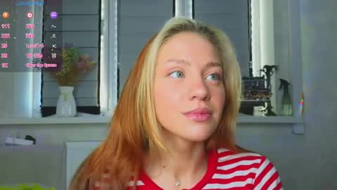 Lysia online show from May 2026 02:45:01 PM