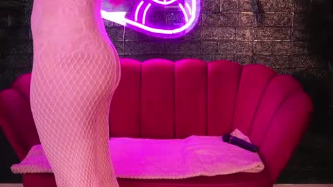 cherrysinn online show from April 2026 07:55:01 PM