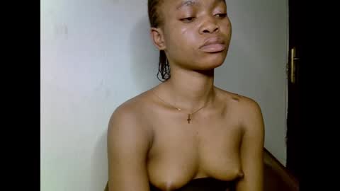 Snapshot of cherryxpussy chatting on February 2025 10:50:02 PM cherryxpussy online show from February 2025 10:50:02 PM