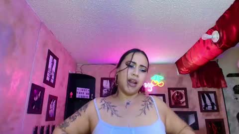 Snapshot of cherryy_bombshelll chatting on September 2025 04:51:01 PM cherry online show from September 2025 04:51:01 PM