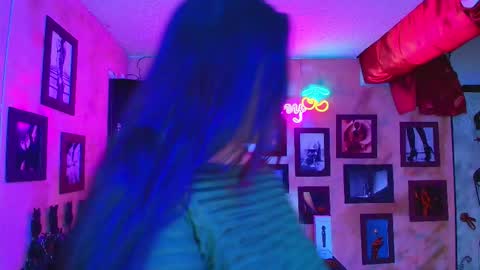 Snapshot of cherryy_bombshelll chatting on January 2026 04:54:02 PM cherry online show from January 2026 04:54:02 PM