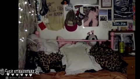 Snapshot of cherstrauberry chatting on January 2026 08:55:01 PM cher strauberry online show from January 2026 08:55:01 PM