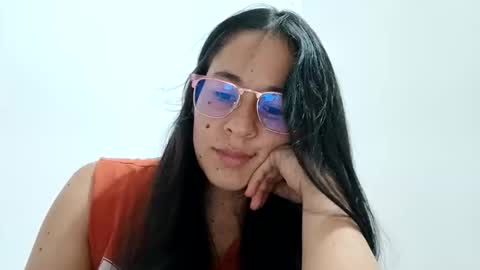 Cheryl online show from October 2025 03:39:02 AM