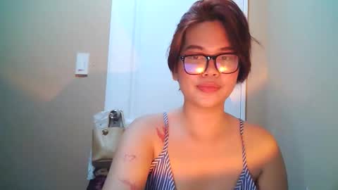 Snapshot of chesca_sweetie chatting on February 2026 06:03:01 PM chesca online show from February 2026 06:03:01 PM