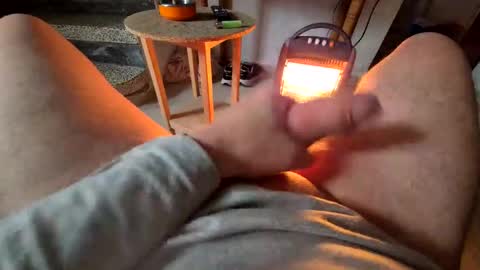 Snapshot of chevi23cm chatting on December 2025 12:36:02 PM chevi23cm online show from December 2025 12:36:02 PM