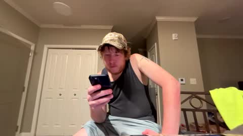 chevycamaro1978 online show from December 2024 03:45:01 AM