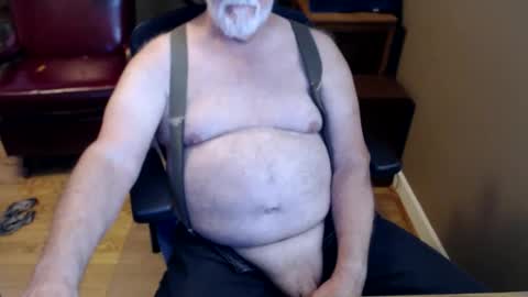 Snapshot of chgodad chatting on November 2025 04:19:01 PM chgodad online show from November 2025 04:19:01 PM