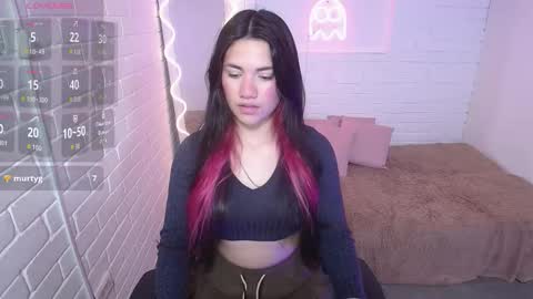 Chiara  online show from October 2025 11:41:02 AM