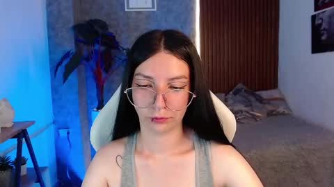 Chiara online show from March 2025 12:04:02 AM