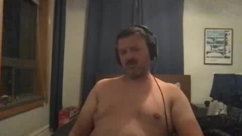 chicagoguy7183 online show from October 2025 04:41:02 AM