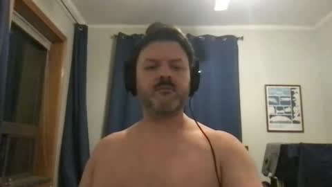 chicagoguy7183 online show from December 2025 05:26:02 AM