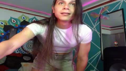 chico_explosivo online show from May 2026 02:49:02 AM