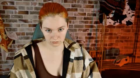 Bella online show from October 2025 05:00:02 AM