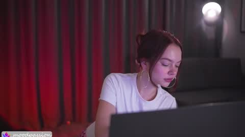 chillwithstacy online show from September 2025 09:51:01 PM