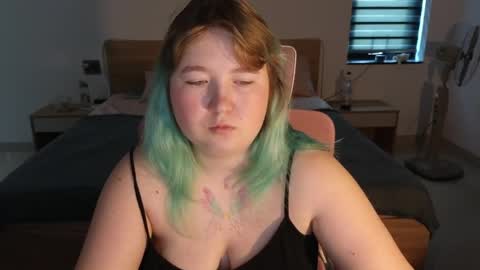 Chim-Chim online show from April 2026 12:10:01 AM