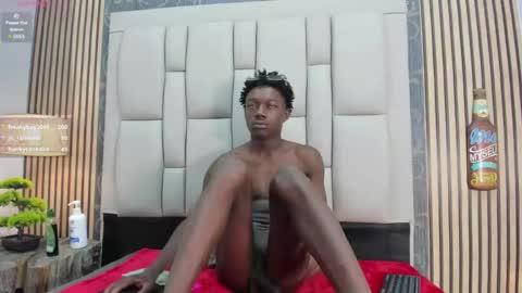 Snapshot of chimi88 chatting on January 2025 02:32:01 PM chimi88 online show from January 2025 02:32:01 PM