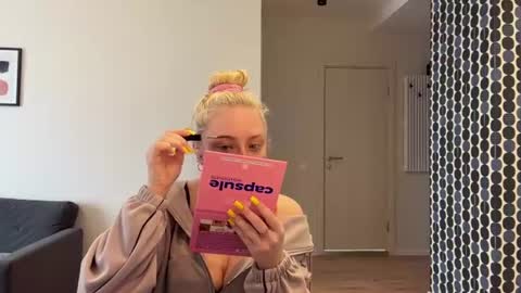 Chanelle online show from July 2026 01:59:01 PM