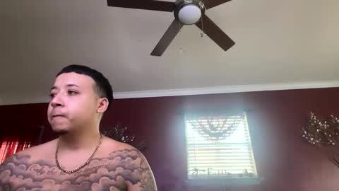 Snapshot of chino880172 chatting on February 2026 10:36:02 PM CHINO online show from February 2026 10:36:02 PM