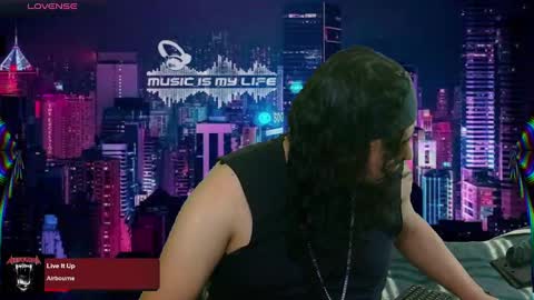 Enrique online show from February 2025 06:50:02 AM