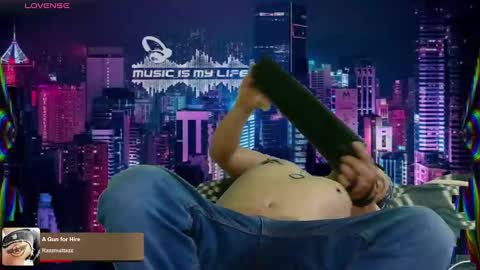 Enrique online show from February 2025 04:03:02 AM