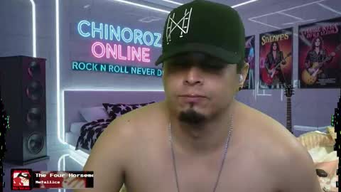 Enrique online show from November 2025 12:31:02 AM