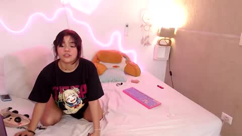 Snapshot of chiquibumbun chatting on December 2024 04:21:01 AM sophia online show from December 2024 04:21:01 AM