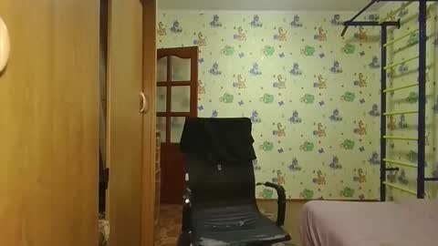 chiraq1945 online show from November 2025 03:33:01 PM