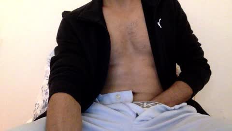 Snapshot of chirumiru123 chatting on January 2026 03:21:01 AM chirumiru123 online show from January 2026 03:21:01 AM