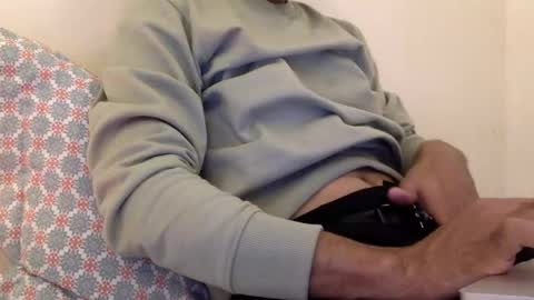 Snapshot of chirumiru123 chatting on February 2026 11:03:02 PM chirumiru123 online show from February 2026 11:03:02 PM