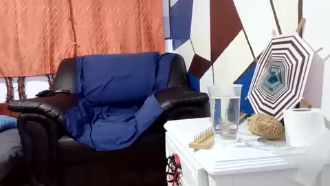 Snapshot of chispahot69 chatting on November 2025 07:18:02 AM chispahot69 online show from November 2025 07:18:02 AM