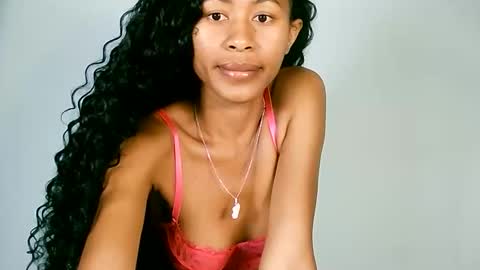 chloe9794 online show from April 2026 04:37:01 PM