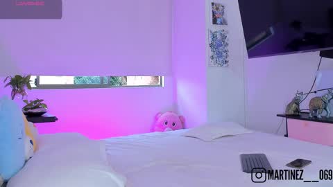 Snapshot of chloe__daviss chatting on October 2025 10:12:02 PM CHLOE online show from October 2025 10:12:02 PM