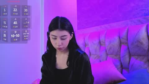 chloe_bluee_ online show from May 2026 01:06:01 PM