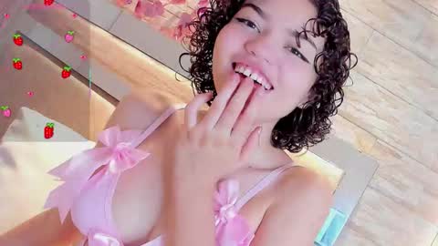 chloe online show from February 2026 10:44:02 AM