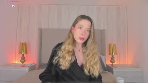 Chloe online show from March 2026 05:35:01 AM
