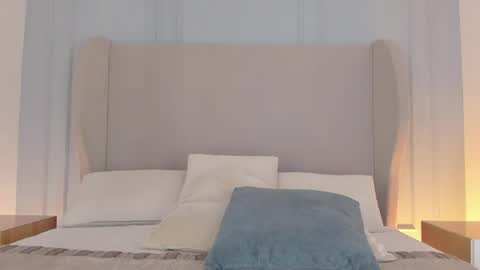 Chloe online show from May 2026 03:17:01 PM