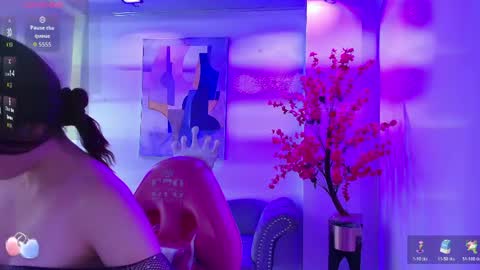 Chloe online show from March 2026 11:32:02 AM