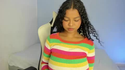 chloe online show from February 2025 02:40:01 AM