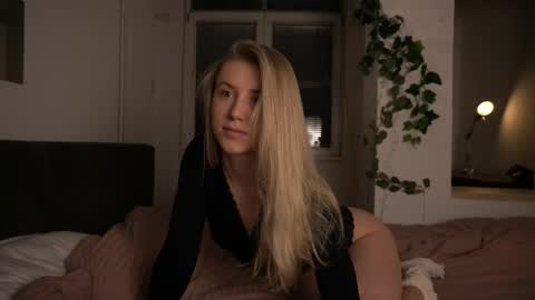 Arianaa Mourrr online show from February 2026 05:14:02 AM