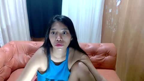 chloe and harlot online show from November 2025 03:23:01 AM