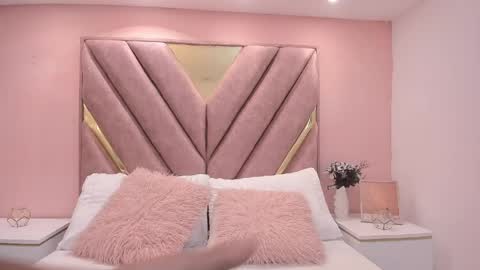 Chloe online show from May 2026 11:26:02 AM