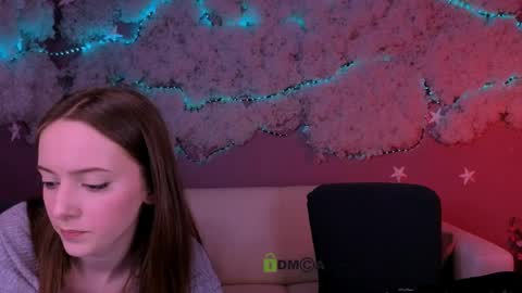 chloe_ley online show from March 2026 08:37:01 PM