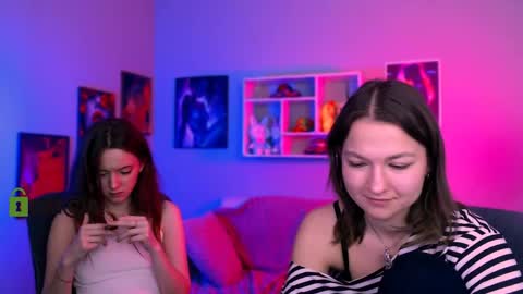 chloe_ley online show from April 2026 02:51:02 AM