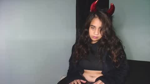 AMY online show from October 2025 01:35:01 AM