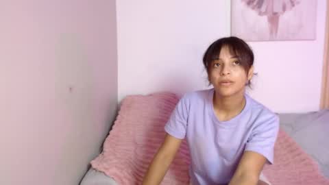 chloe_peach_ online show from May 2026 12:12:01 PM