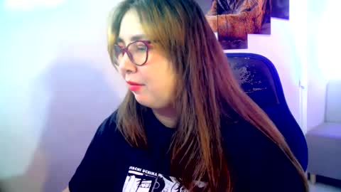 chloe_prg online show from January 2025 06:35:01 PM