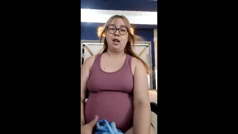 chloe_prg online show from May 2026 03:56:01 AM