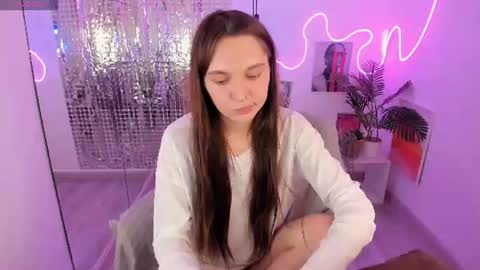 Chloe online show from July 2026 06:20:02 AM